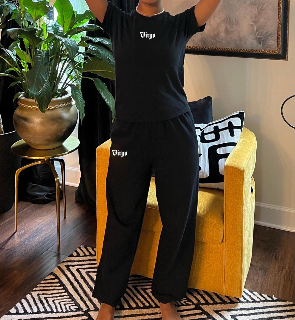 zodiac sign sweat set. zodiac sign gift ideas. Comfy matching set. zodiac sign sweat pants. cute sweat set. trendy sweat set. loungewear.