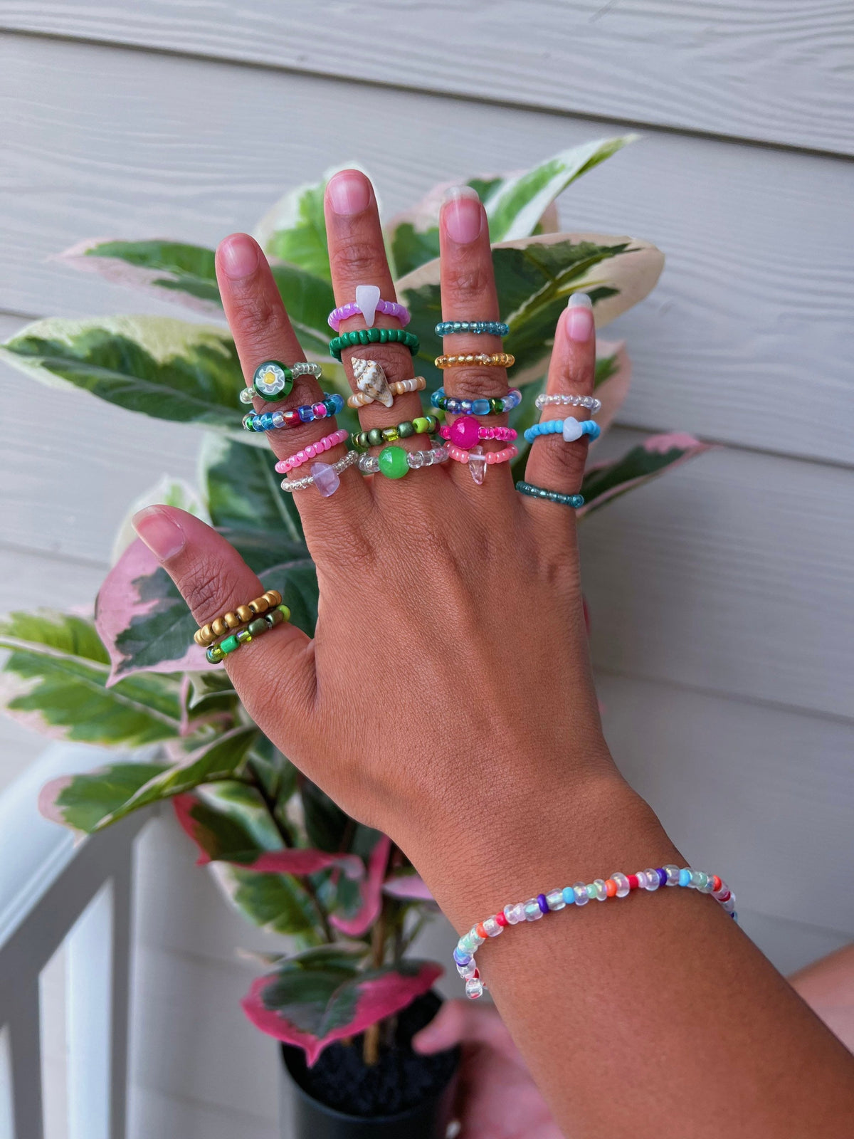 beaded ring bundles! | cute beaded rings | ring bundles | beaded rings | cute rings | ring sets | mystery ring bundles | Valentine’s Day