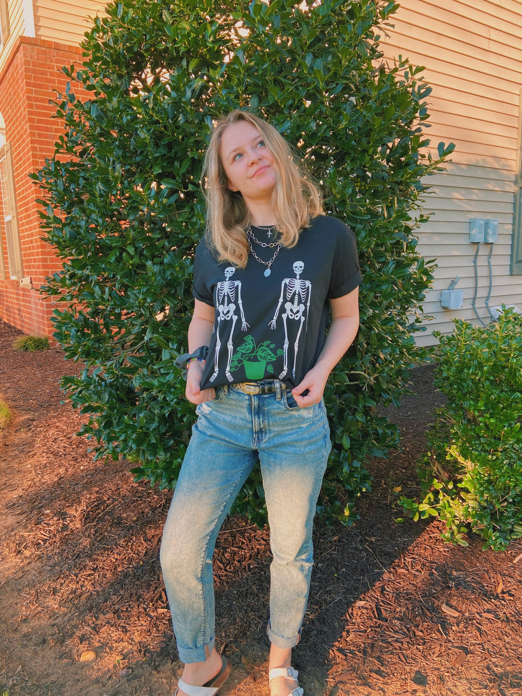 Taking care of dead plants tee | comfy tee | Halloween | cute shirt | Halloween shirt | plant lover | skeleton shirt | cute shirt | spooky