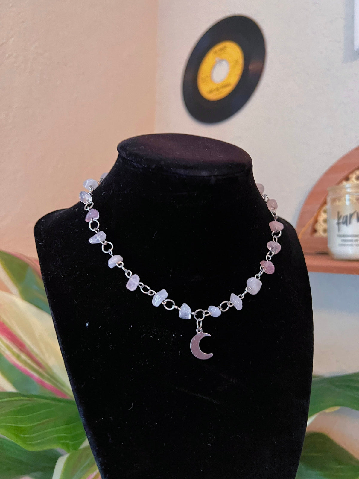 rose quartz moon necklace | cute crystal necklace | crystal necklace | rose quartz necklace | moon necklace | trendy necklace | valentines