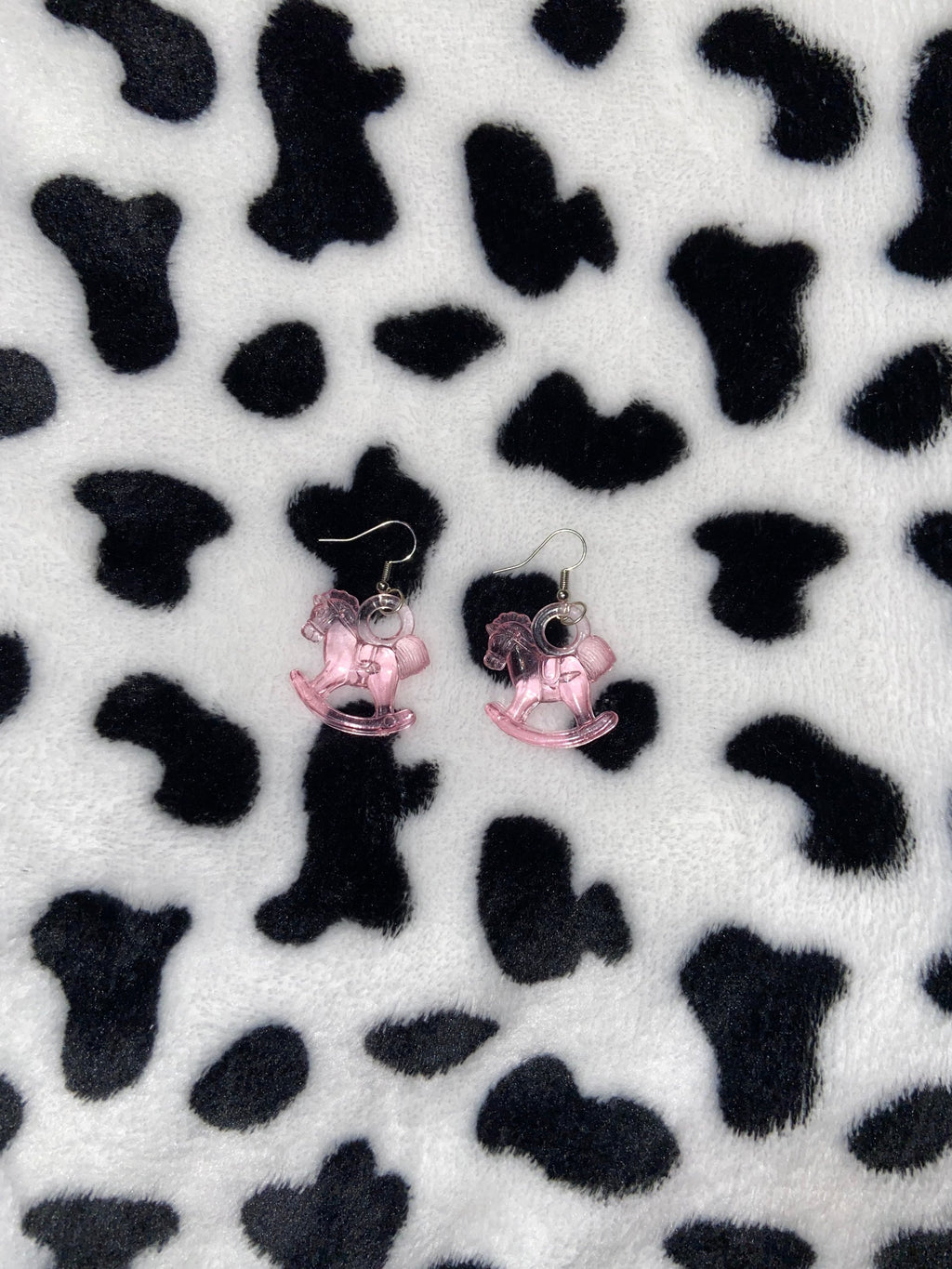 Pink pony horse earrings | pink earrings | jewelry | Valentine’s Day | cute jewelry | Chappell roan | pink pony club |Simone’s little shoppe