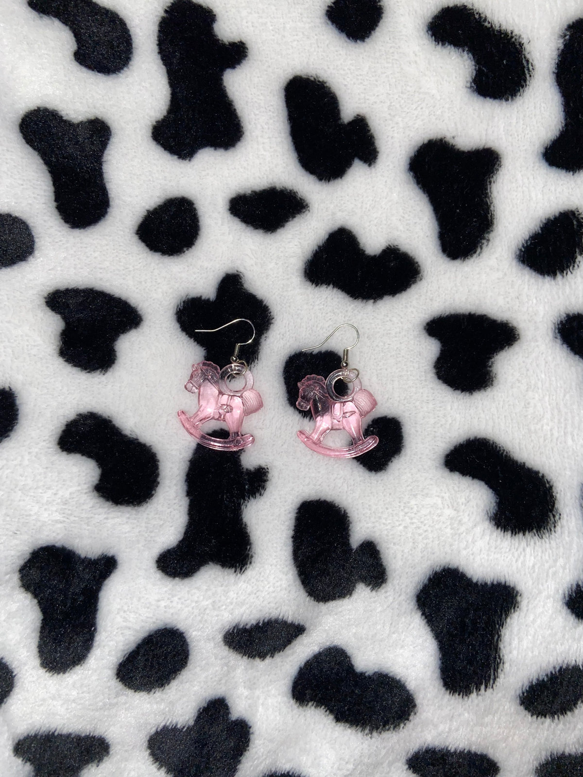 Pink pony horse earrings | pink earrings | jewelry | Valentine’s Day | cute jewelry | Chappell roan | pink pony club |Simone’s little shoppe