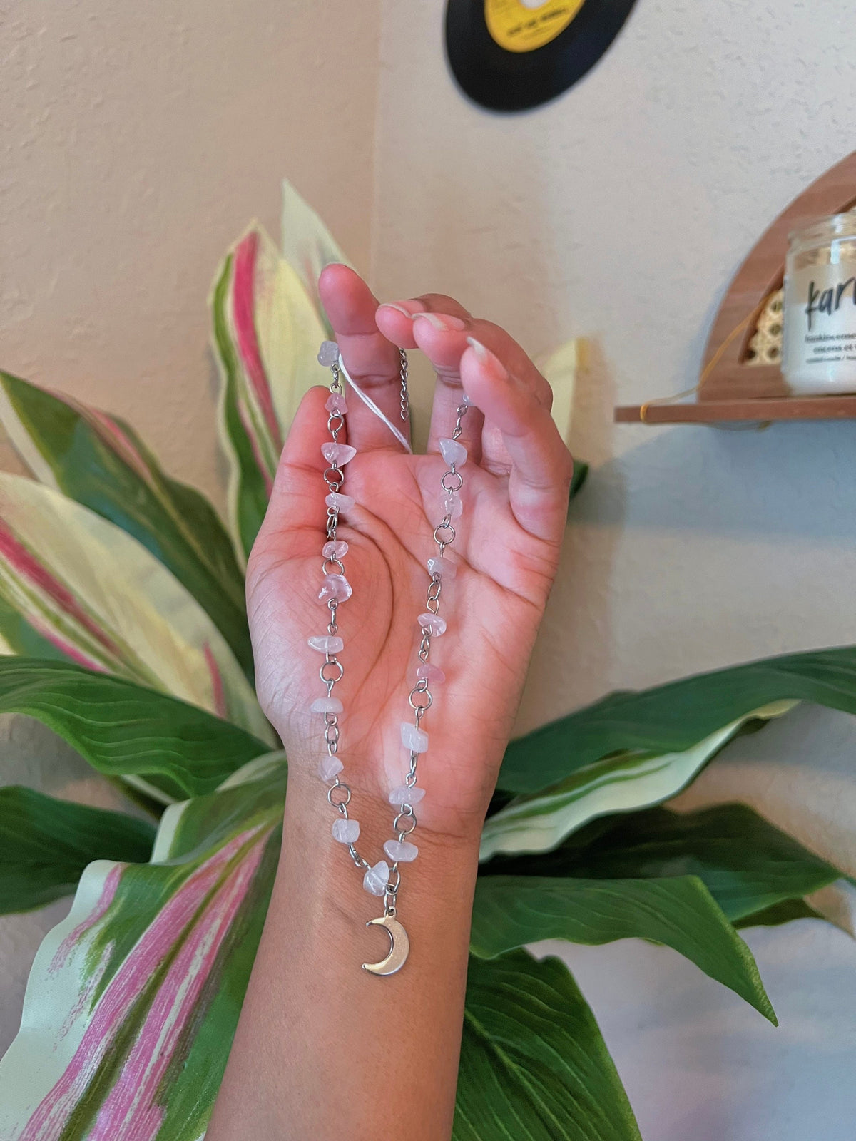 rose quartz moon necklace | cute crystal necklace | crystal necklace | rose quartz necklace | moon necklace | trendy necklace | valentines