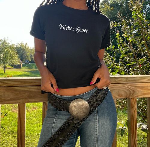 Bieber Fever baby tee. Girl shirt. Funny shirt. Gifts for her. Bow shirt. Phrase shirt . Gift ideas. Going out shirt . Justin fan.  Bieber