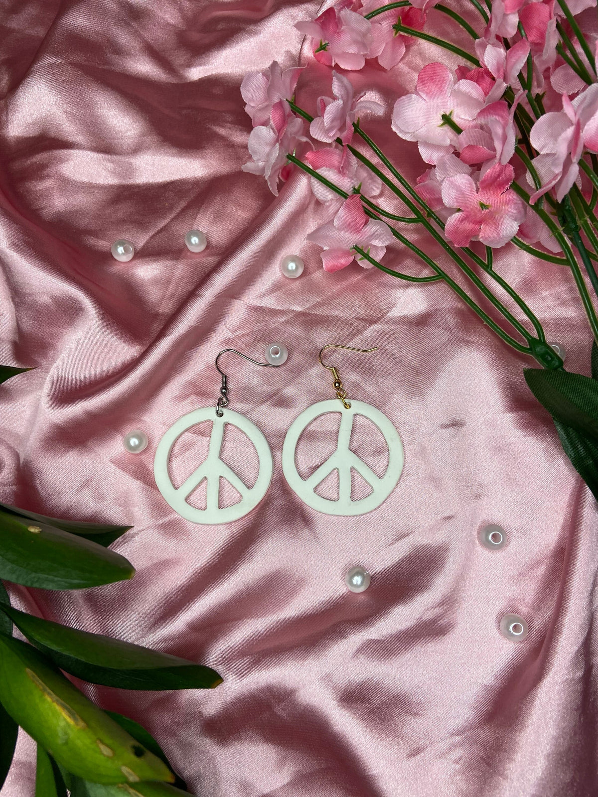 PEACE SIGN EARRINGS | handmade earrings | peace sign jewelry | 70s style | valentine gift ideas | hippie style | hippie earrings | gifts for