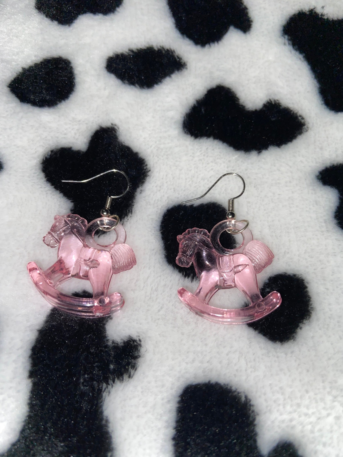 Pink pony horse earrings | pink earrings | jewelry | Valentine’s Day | cute jewelry | Chappell roan | pink pony club |Simone’s little shoppe