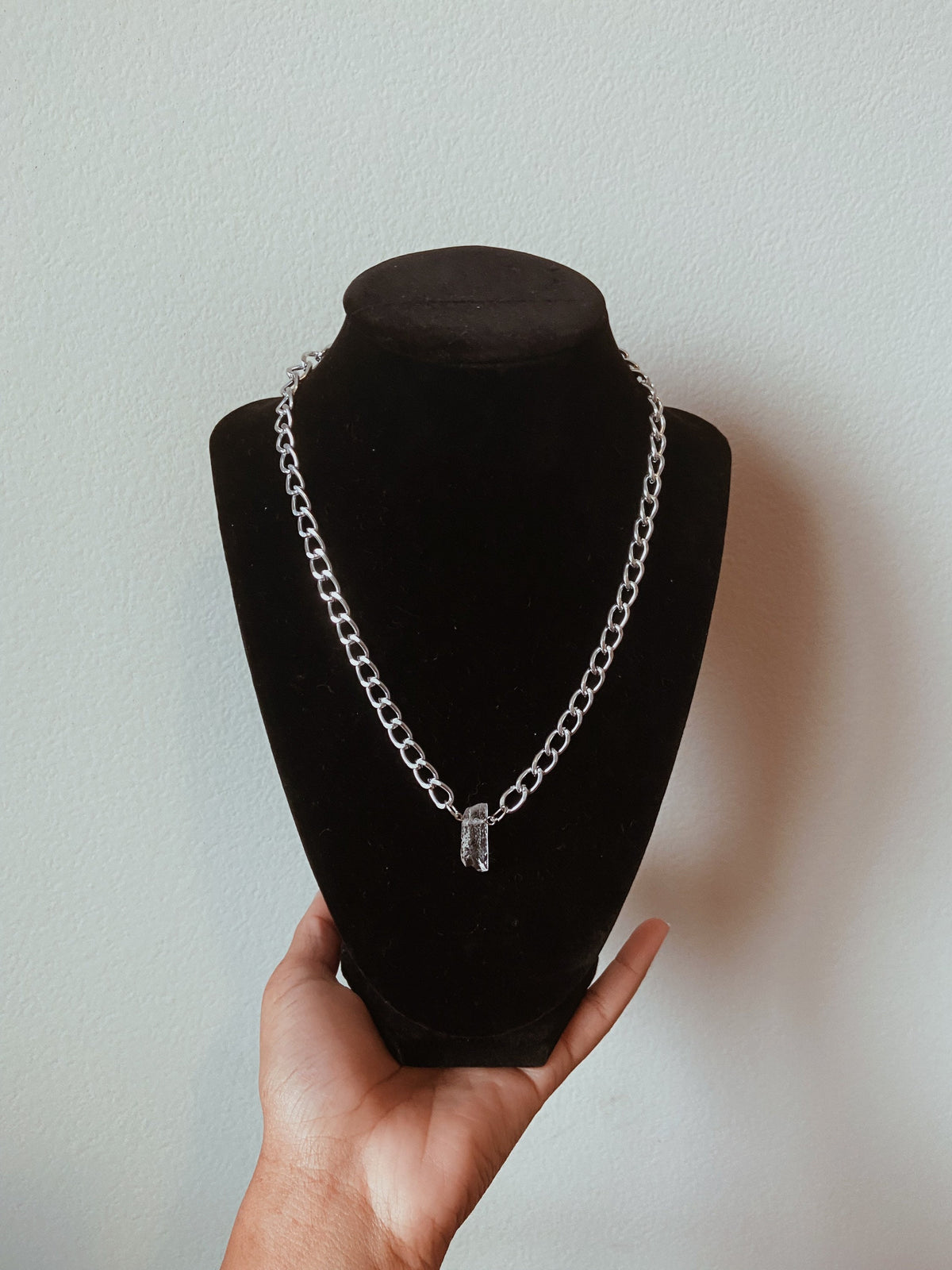 Crystal chain necklace | BASICS COLLECTION | crystal jewelry | chain necklace | crystal | simple jewelry | hypoallergenic