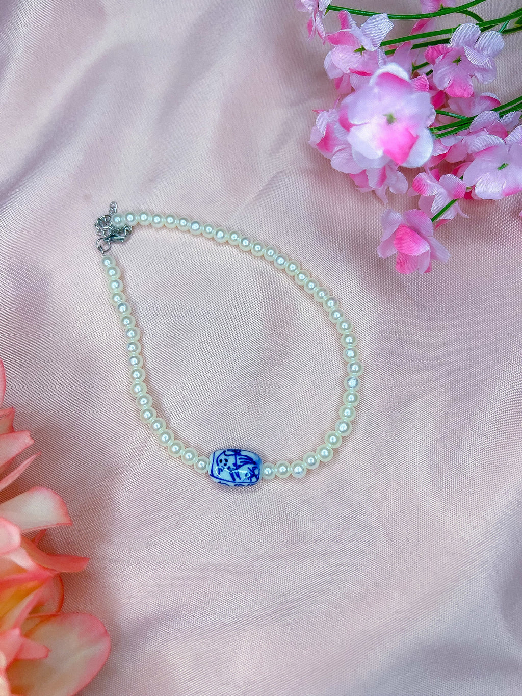 HEATHER choker | necklace | beaded necklace | beaded jewelry | pretty choker | unique jewelry | blue necklace | pearl necklace | valentines