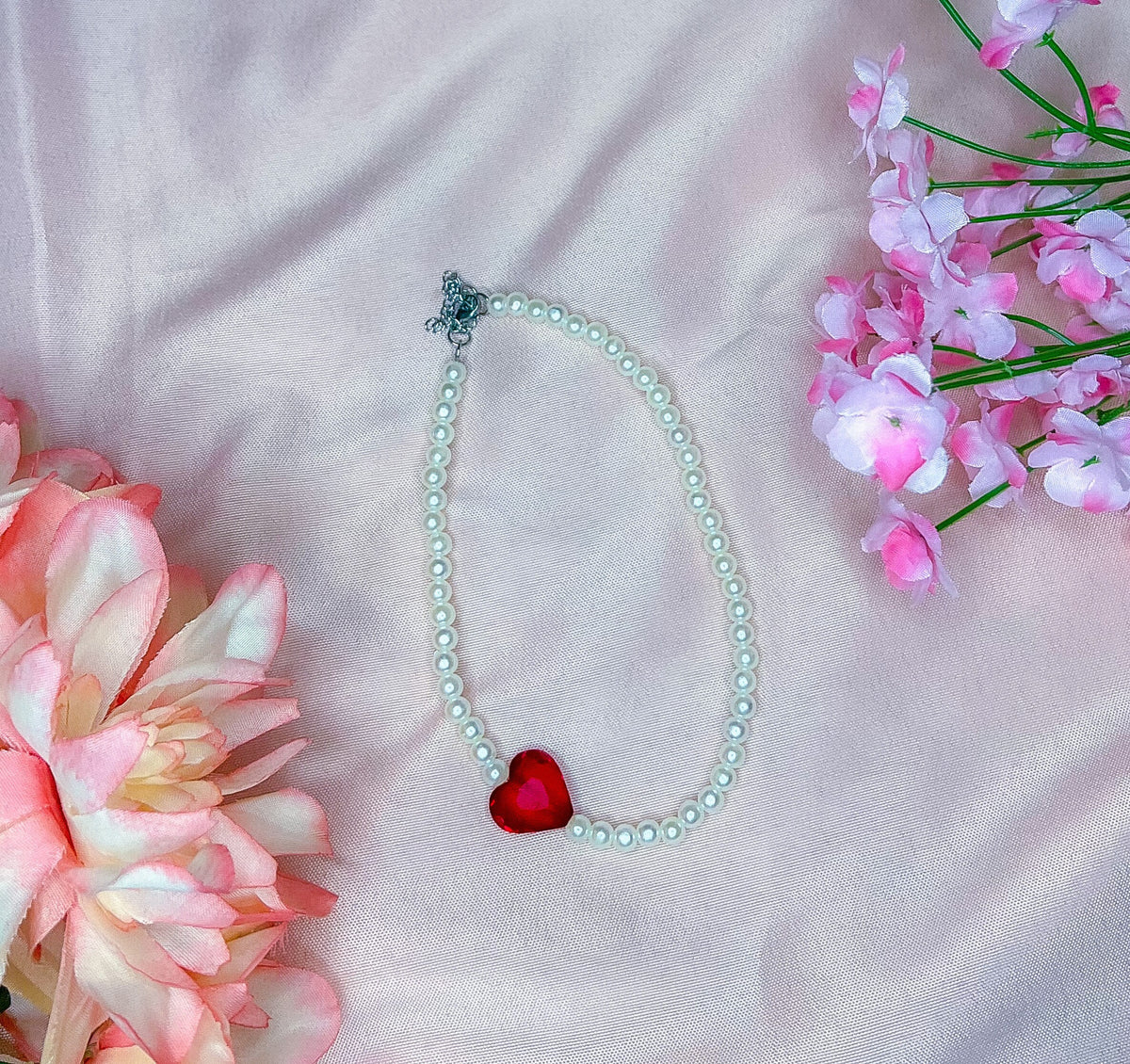 LOVER choker | necklace | beaded necklace | beaded jewelry | pretty choker | unique jewelry | heart necklace | pearl necklace | valentines