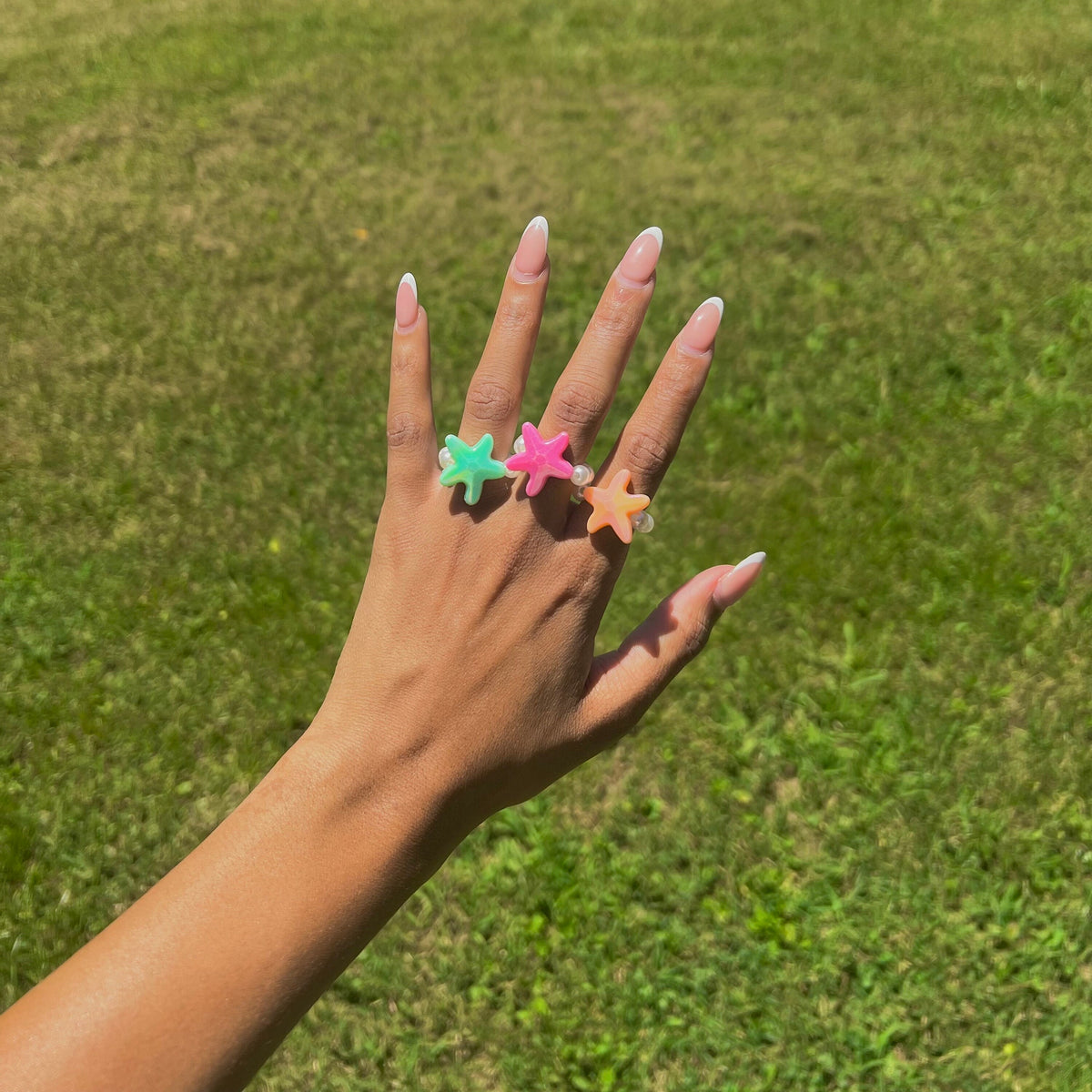 starfish rings | beaded rings | pearl rings | ocean rings | beachy ring | stretchy rings | gifts for ring lovers | gifts ideas