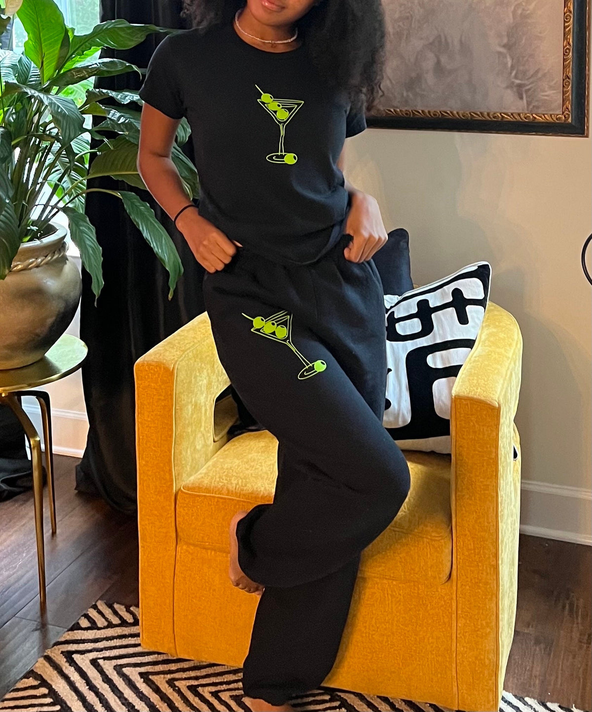 martini set | sweat set | comfortable set | loungewear | martini lovers | sweatpants | baby tee | clothing set | cute set | sweat sets