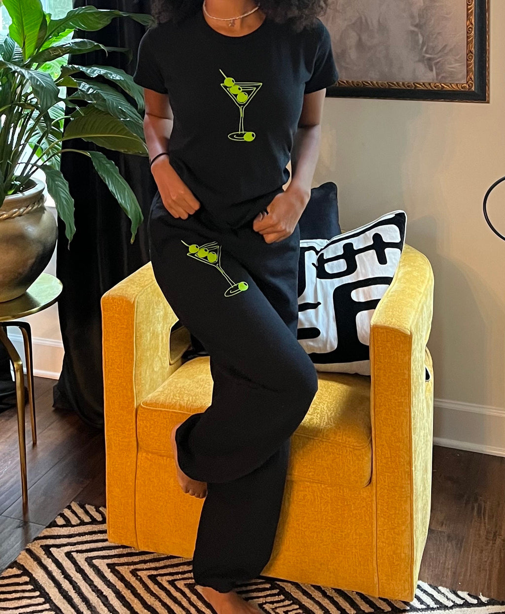 martini set | sweat set | comfortable set | loungewear | martini lovers | sweatpants | baby tee | clothing set | cute set | sweat sets