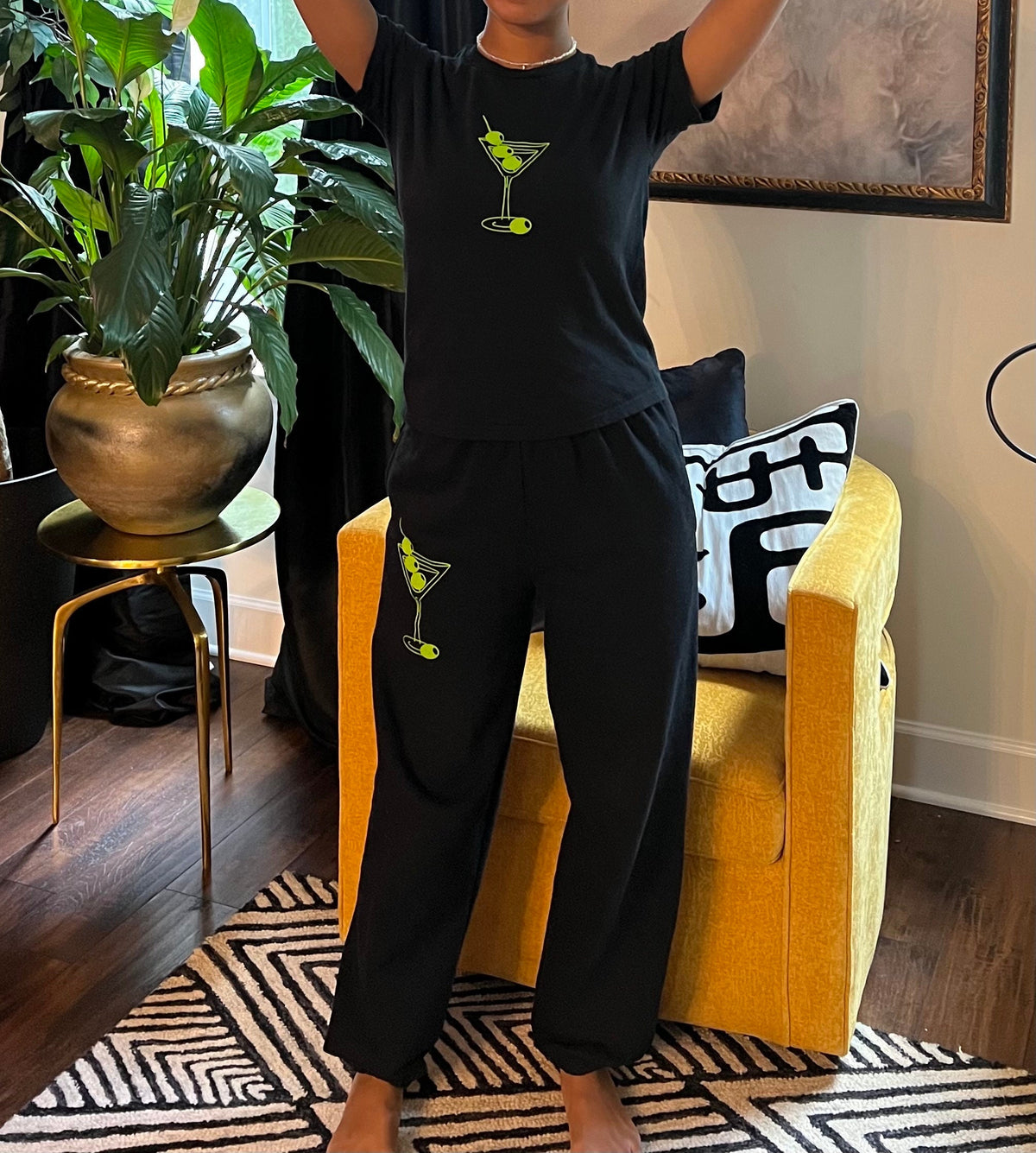 martini set | sweat set | comfortable set | loungewear | martini lovers | sweatpants | baby tee | clothing set | cute set | sweat sets