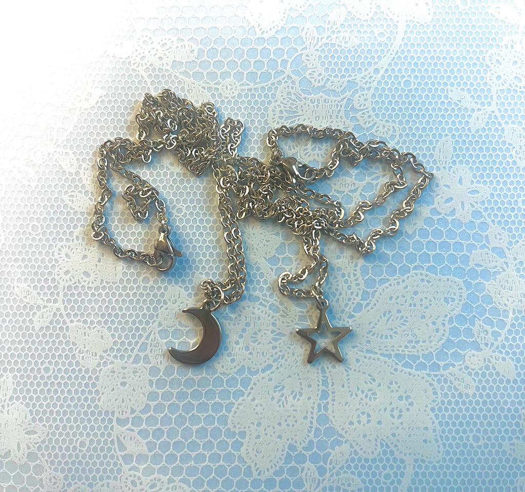 moon and star necklaces | silver jewelry | star jewelry | matching necklace | best friend necklace | moon necklace | everyday nevklace |
